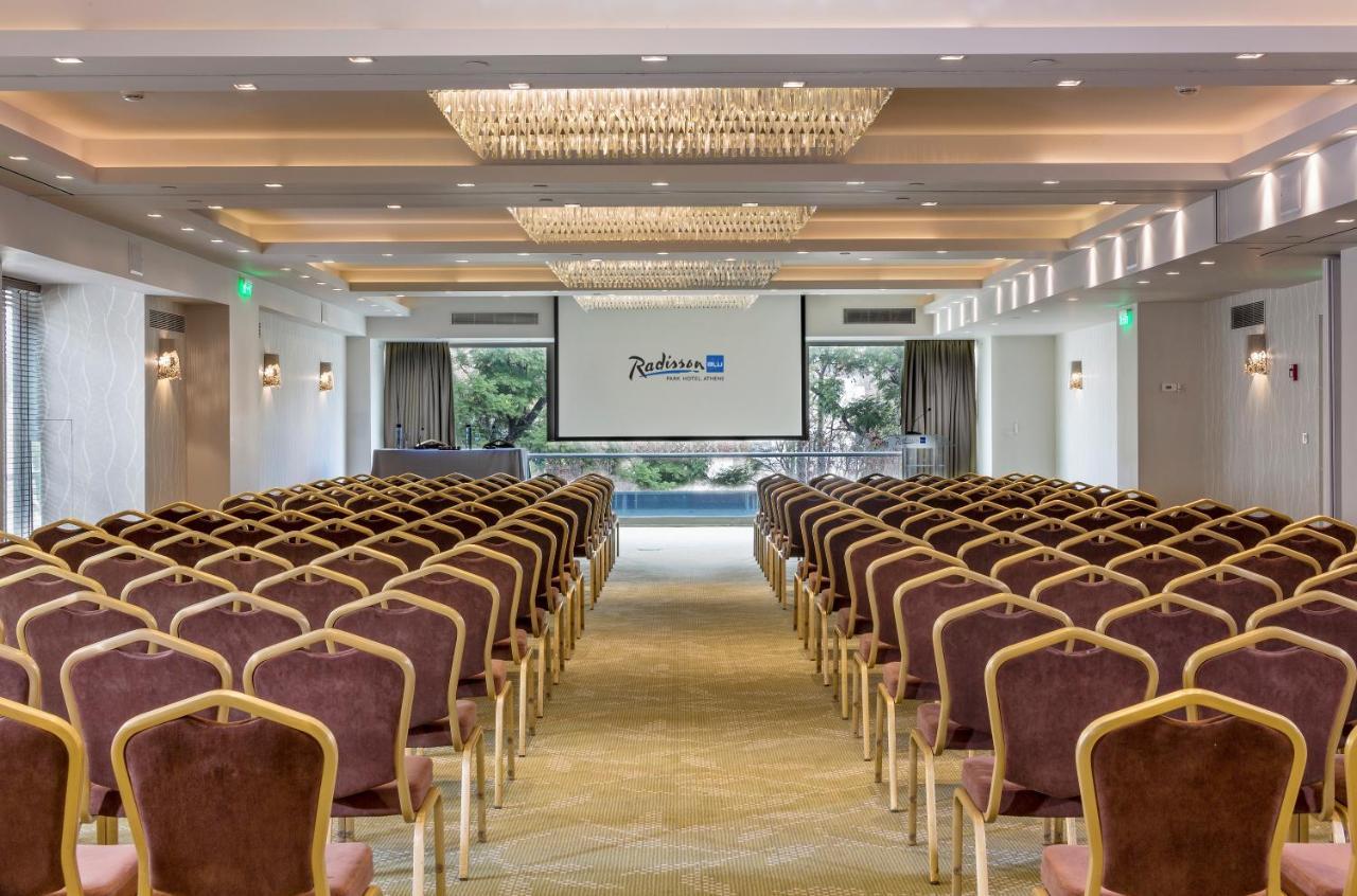 Radisson Blu Park Hotel Atene Esterno foto The Athens Hilton