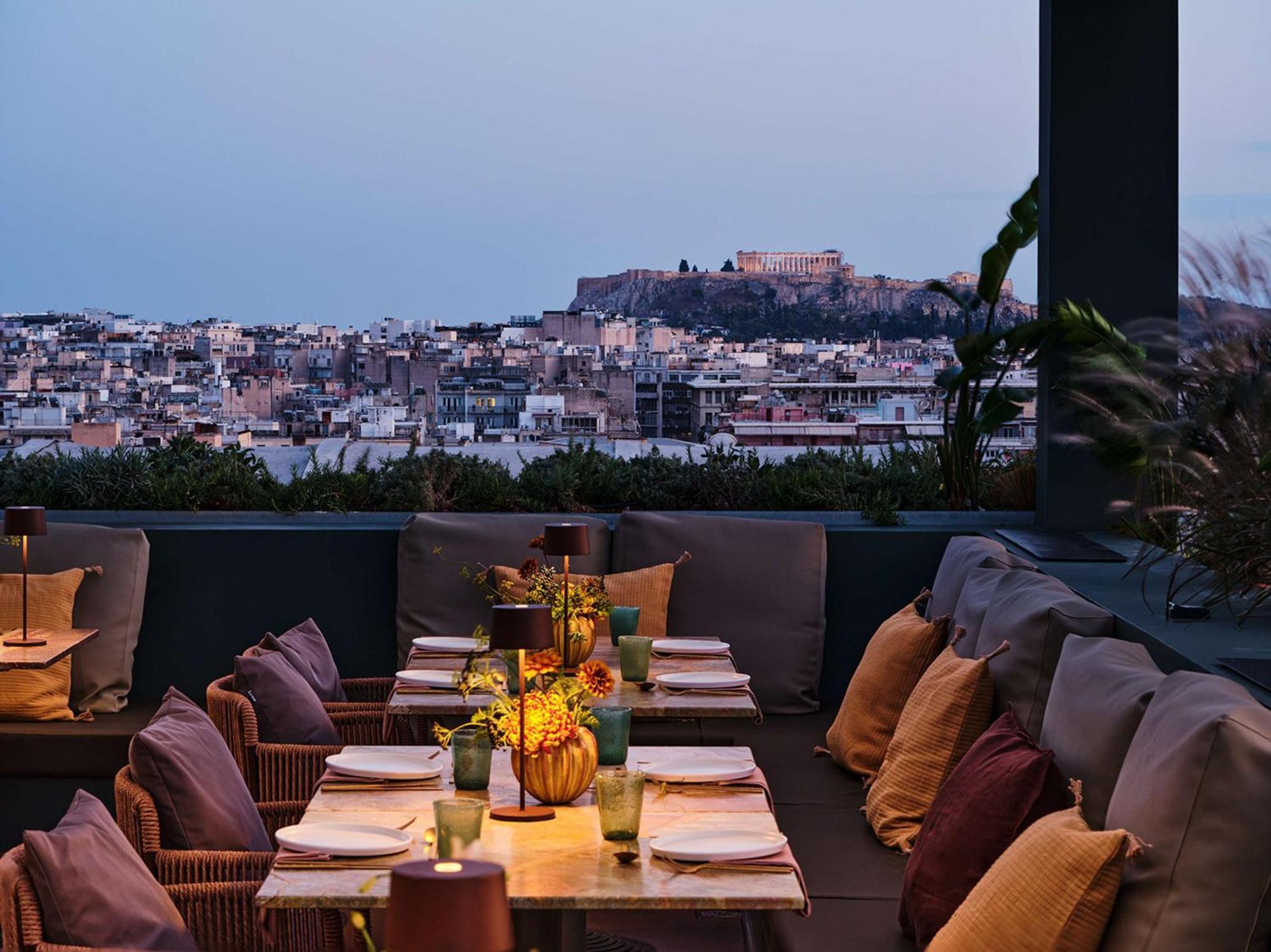 Radisson Blu Park Hotel Atene Esterno foto The view from the restaurant